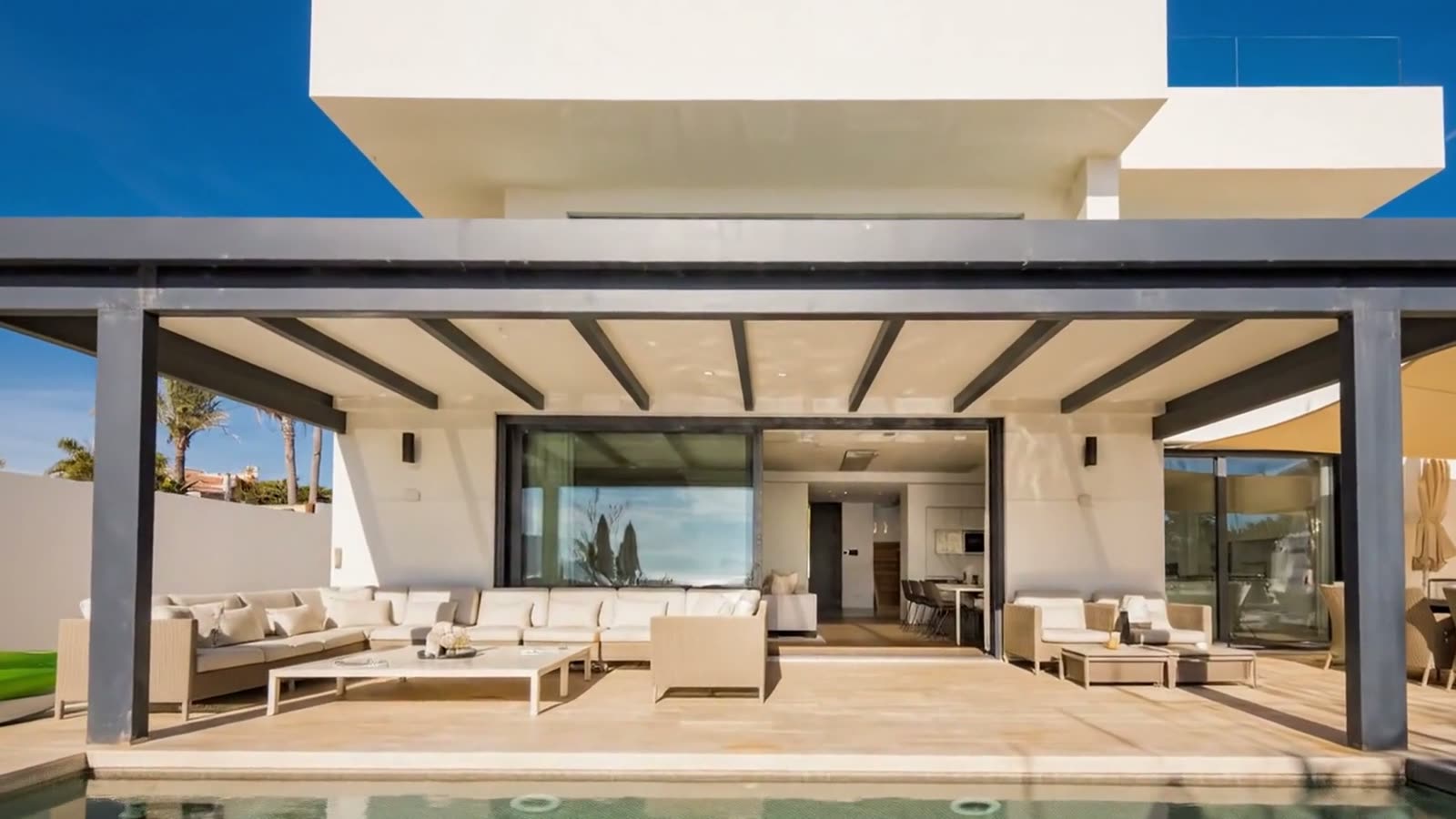 Aperçu du film Villa Dune